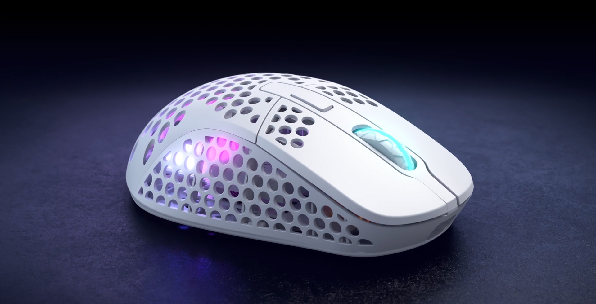 M4-Wireless-gaming-mouse_05-1.jpg